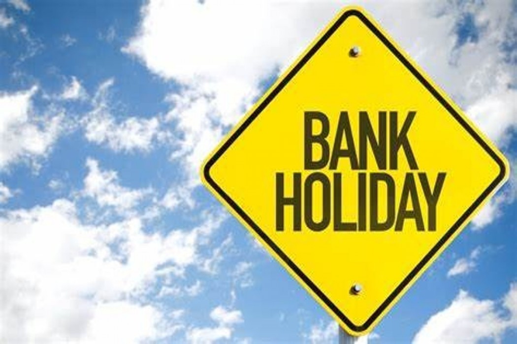 Bank Holidays : આવી ગઈ તહેવારોની સીઝન, એક પછી એક રજાઓ આવશે, બેંકો આ મહિનામાં અડધાથી વધુ દિવસો માટે બંધ રહેશે 